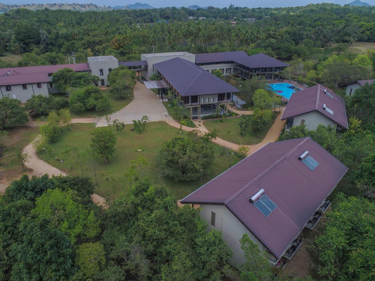 Tropical Life Resort And Spa Dambulla Eksteriør bilde